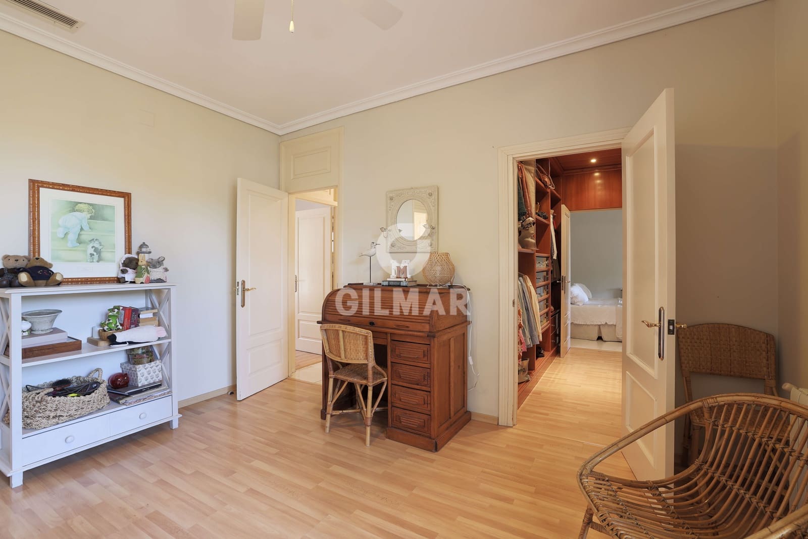 5 soverom Villa til salgs i Malaga by med svømmebasseng garasje - € 1 990 000 (Ref: 9219565)