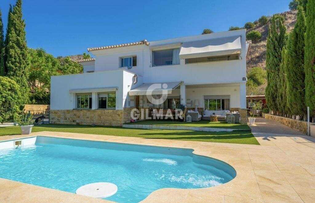 5 sypialnia Willa na sprzedaż w Miasto Malaga z basenem garażem - 1 700 000 € (Ref: 9219566)