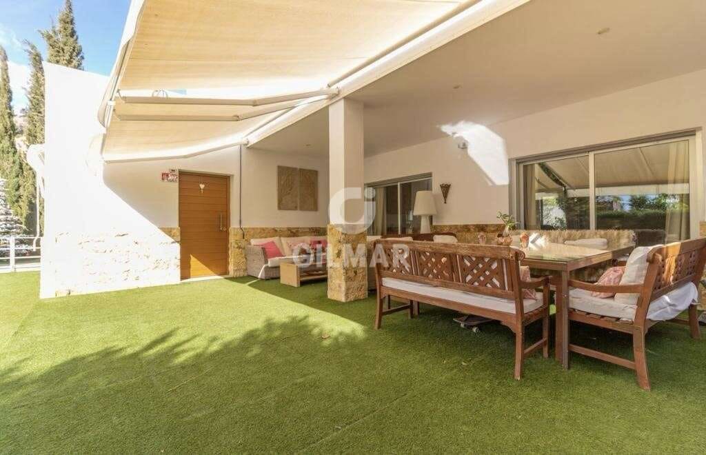 5 sypialnia Willa na sprzedaż w Miasto Malaga z basenem garażem - 1 700 000 € (Ref: 9219566)