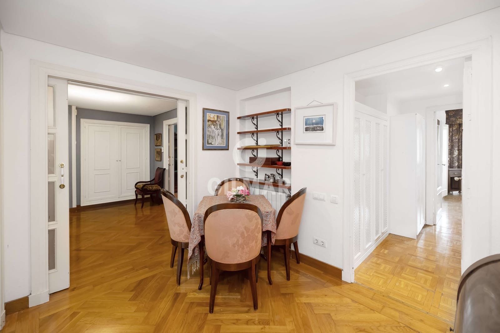 4 soveværelse Lejlighed til salg i Malaga by med swimmingpool - € 1.200.000 (Ref: 9219568)