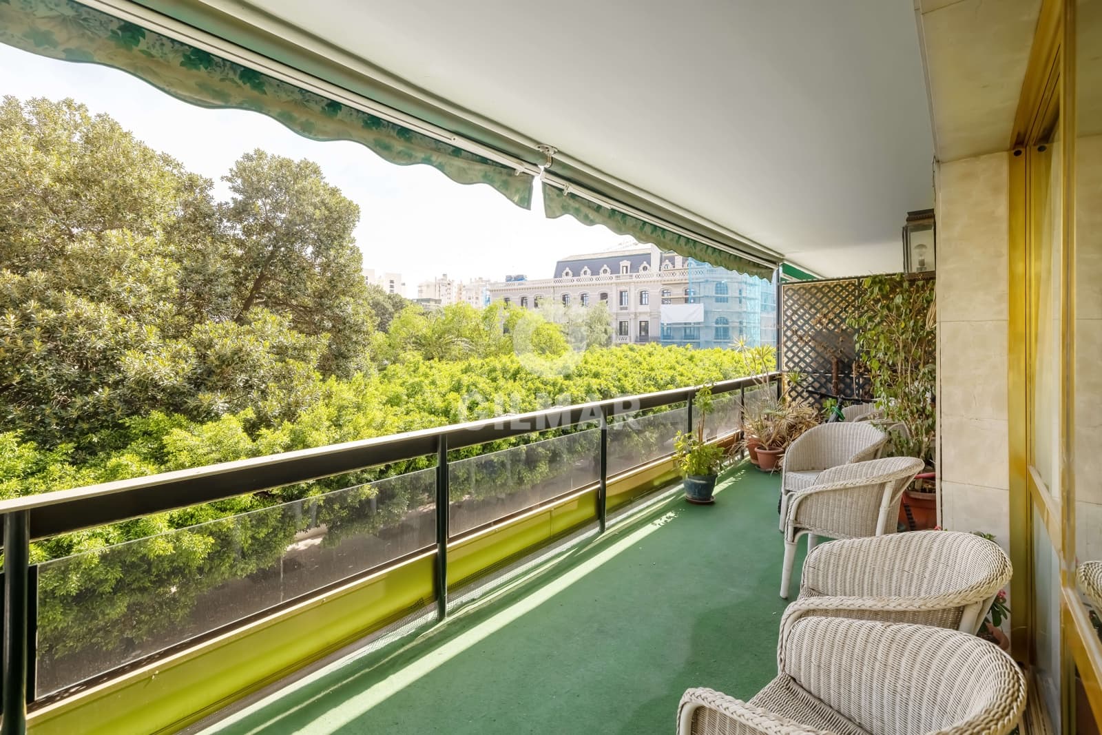 4 soveværelse Lejlighed til salg i Malaga by med swimmingpool - € 1.200.000 (Ref: 9219568)