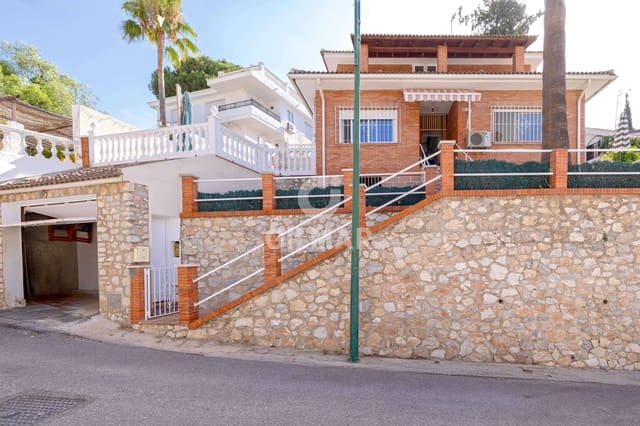 5 chambre Villa/Maison à vendre à El Atabal, Malaga ville avec garage - 750 000 € (Ref: 9219569)