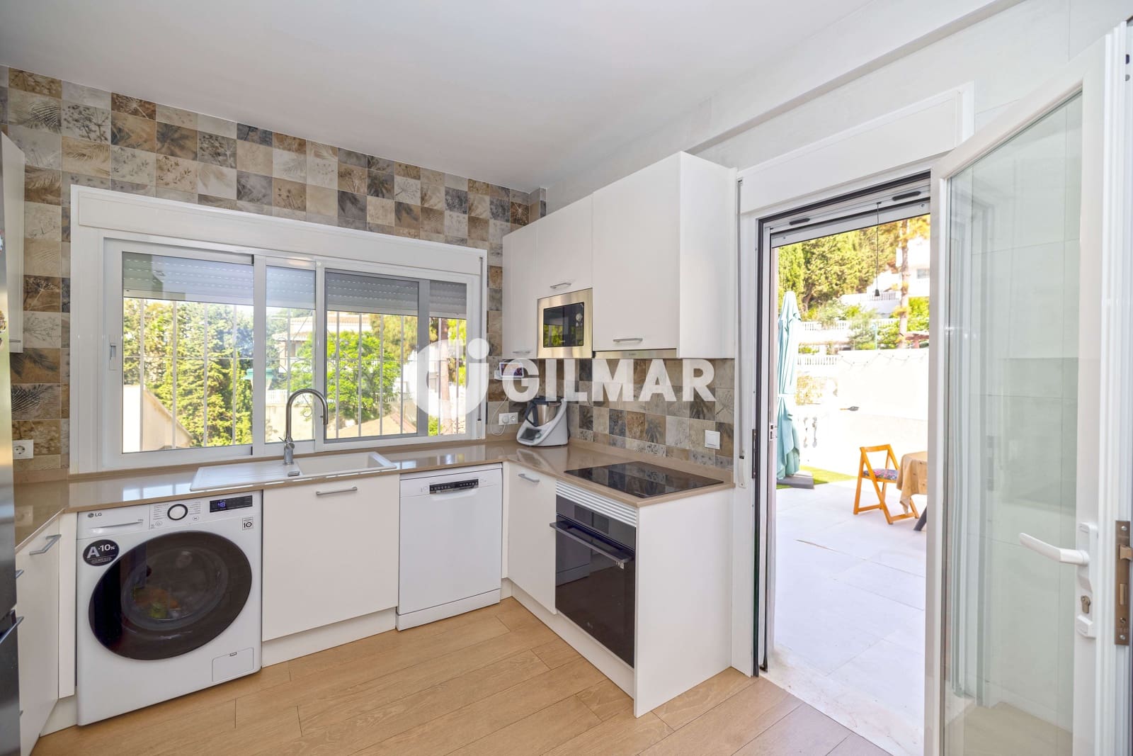 5 soveværelse Villa til salg i Puerto de la Torre med garage - € 750.000 (Ref: 9219569)