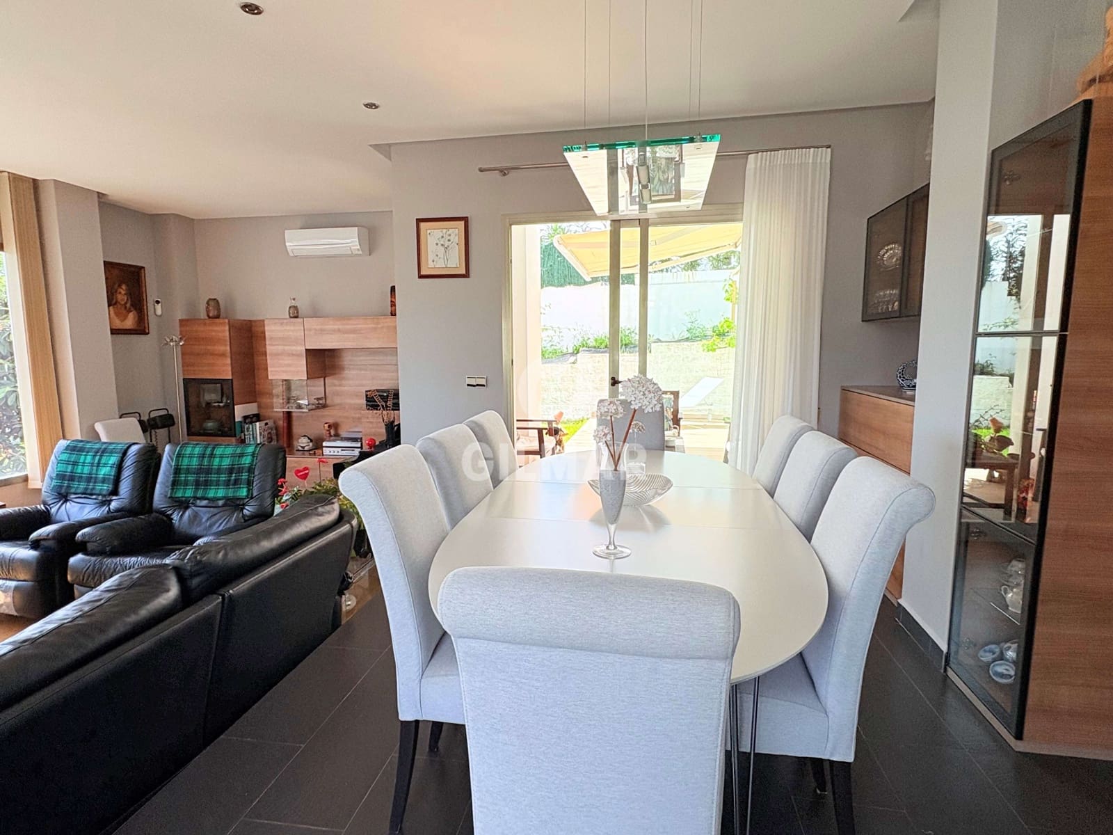 4 sypialnia Willa na sprzedaż w Miasto Malaga z basenem garażem - 2 100 000 € (Ref: 9219570)