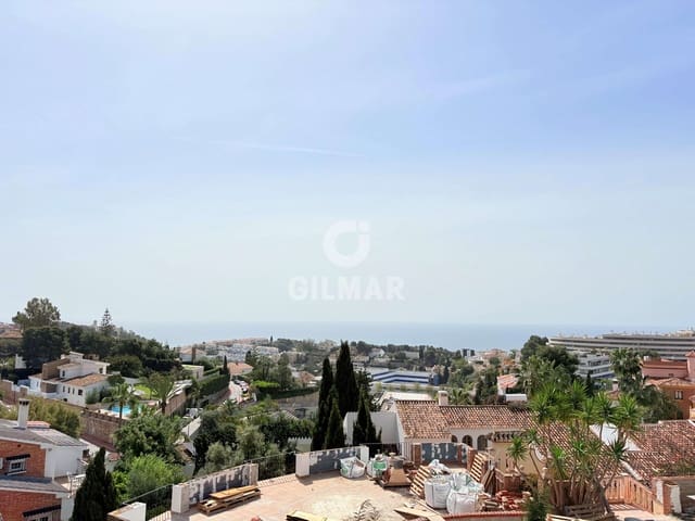 4 soverom Villa til salgs i Parque Clavero, Málaga by med svømmebasseng garasje - € 2 100 000 (Ref: 9219570)