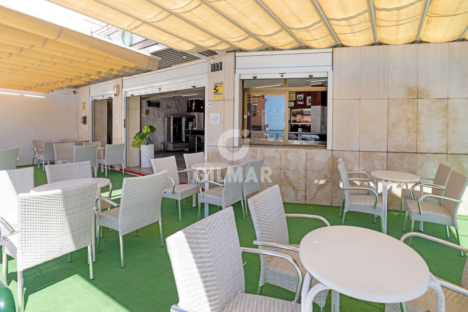 Kommersiell til salgs i Malaga by - € 950 000 (Ref: 9219573)