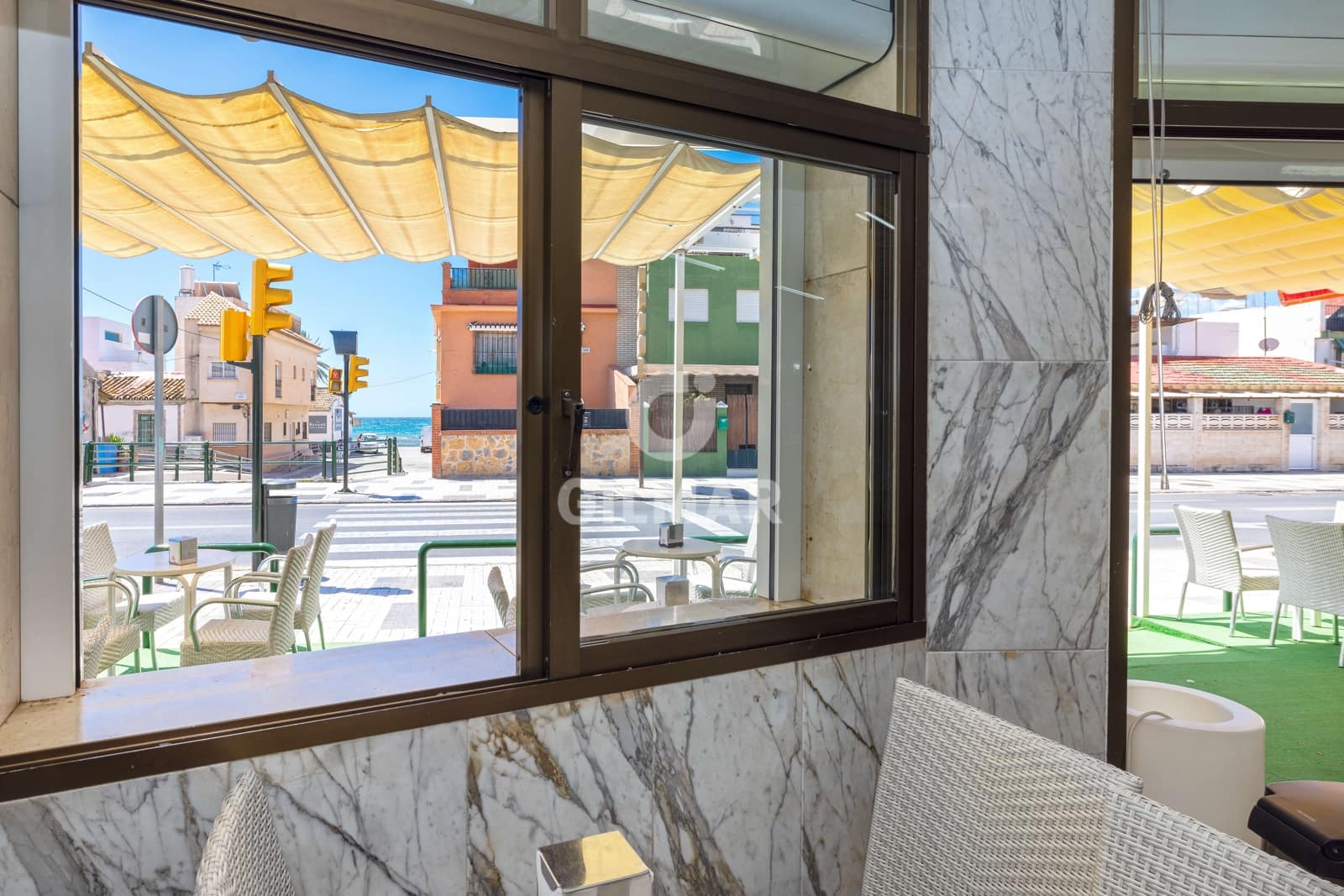 Kommersiell til salgs i Malaga by - € 950 000 (Ref: 9219573)