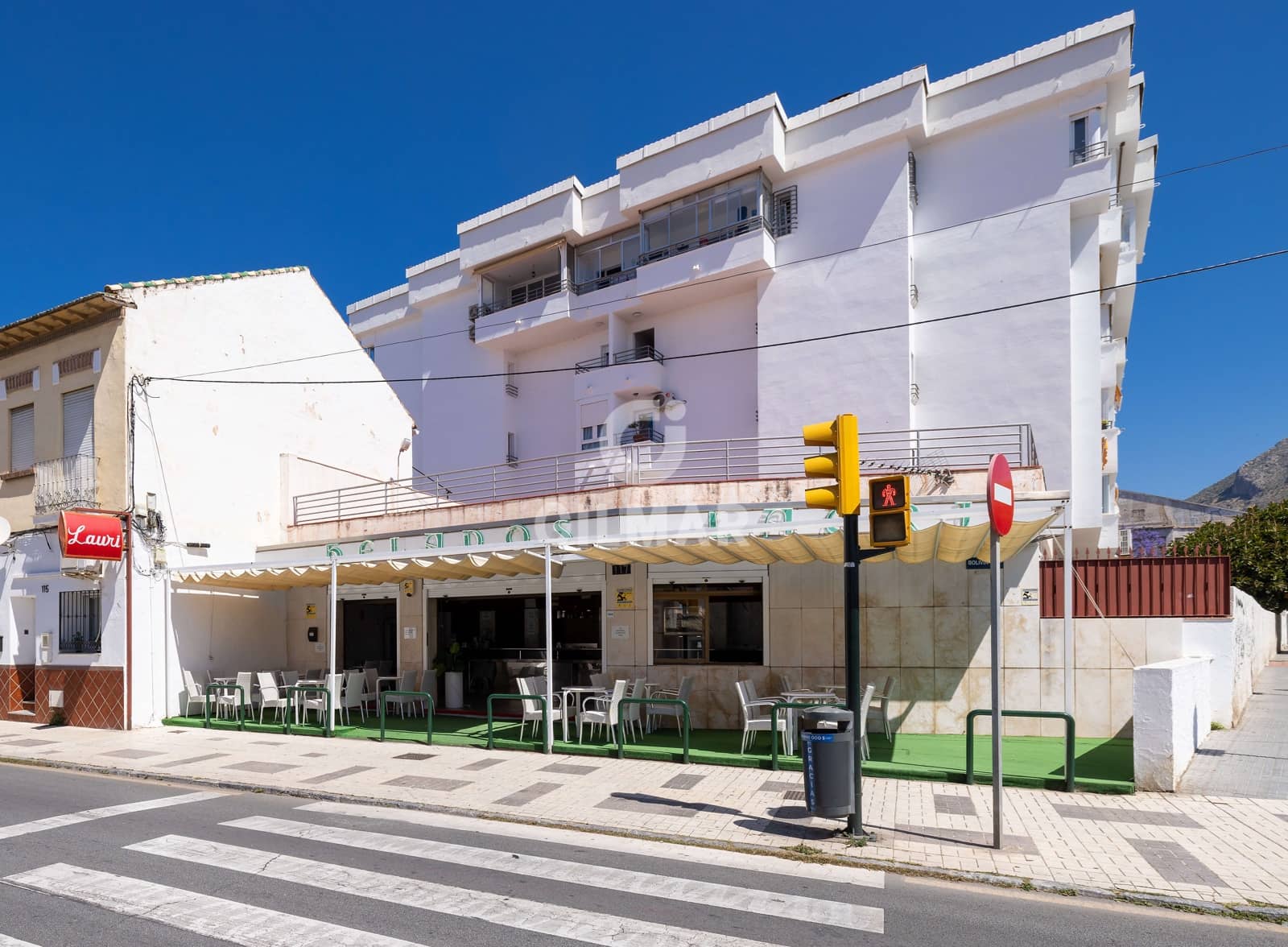 Kommersiell til salgs i Malaga by - € 950 000 (Ref: 9219573)