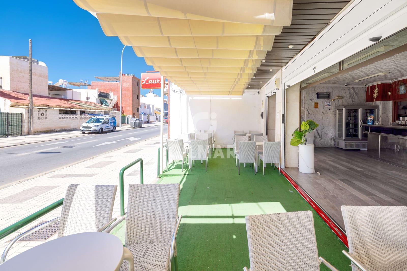 Kommersiell til salgs i Malaga by - € 950 000 (Ref: 9219573)