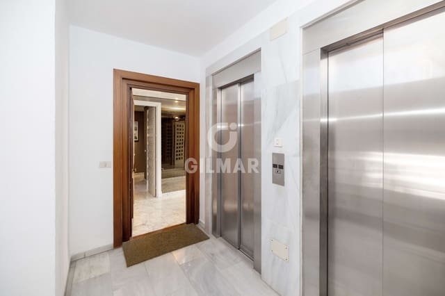 3 chambre Appartement à vendre à La Malagueta, Malaga ville avec garage - 995 000 € (Ref: 9219574)