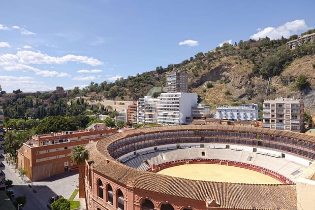 3 chambre Appartement à vendre à La Malagueta, Malaga ville avec garage - 995 000 € (Ref: 9219574)