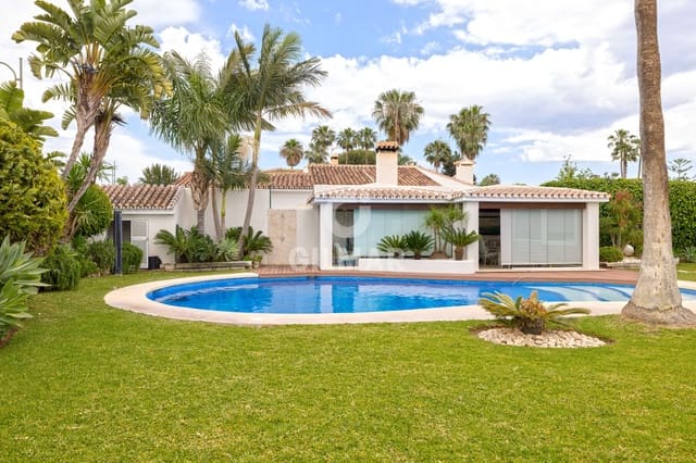 5 sypialnia Willa na sprzedaż w Guadalmar, Miasto Málaga z basenem garażem - 2 400 000 € (Ref: 9219575)