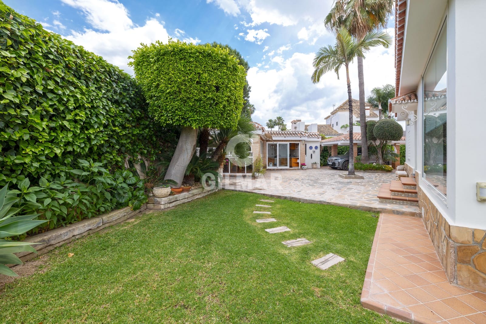 5 sypialnia Willa na sprzedaż w Churriana z basenem garażem - 2 400 000 € (Ref: 9219575)