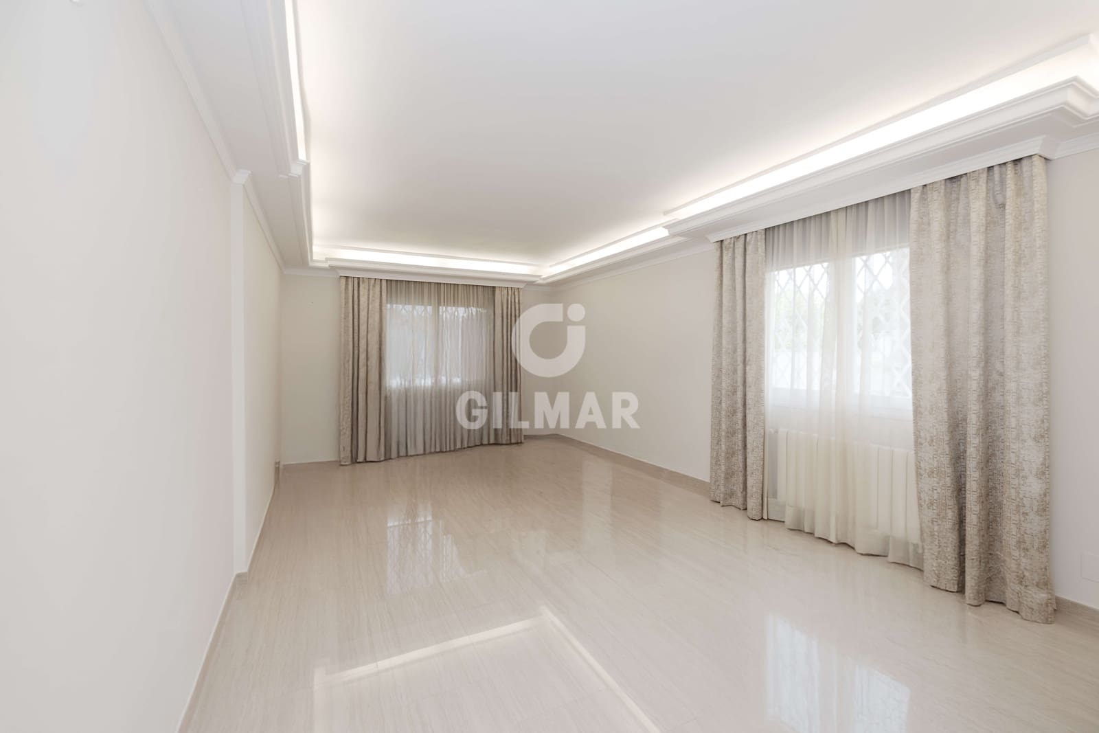 5 sypialnia Willa na sprzedaż w Churriana z basenem garażem - 2 400 000 € (Ref: 9219575)