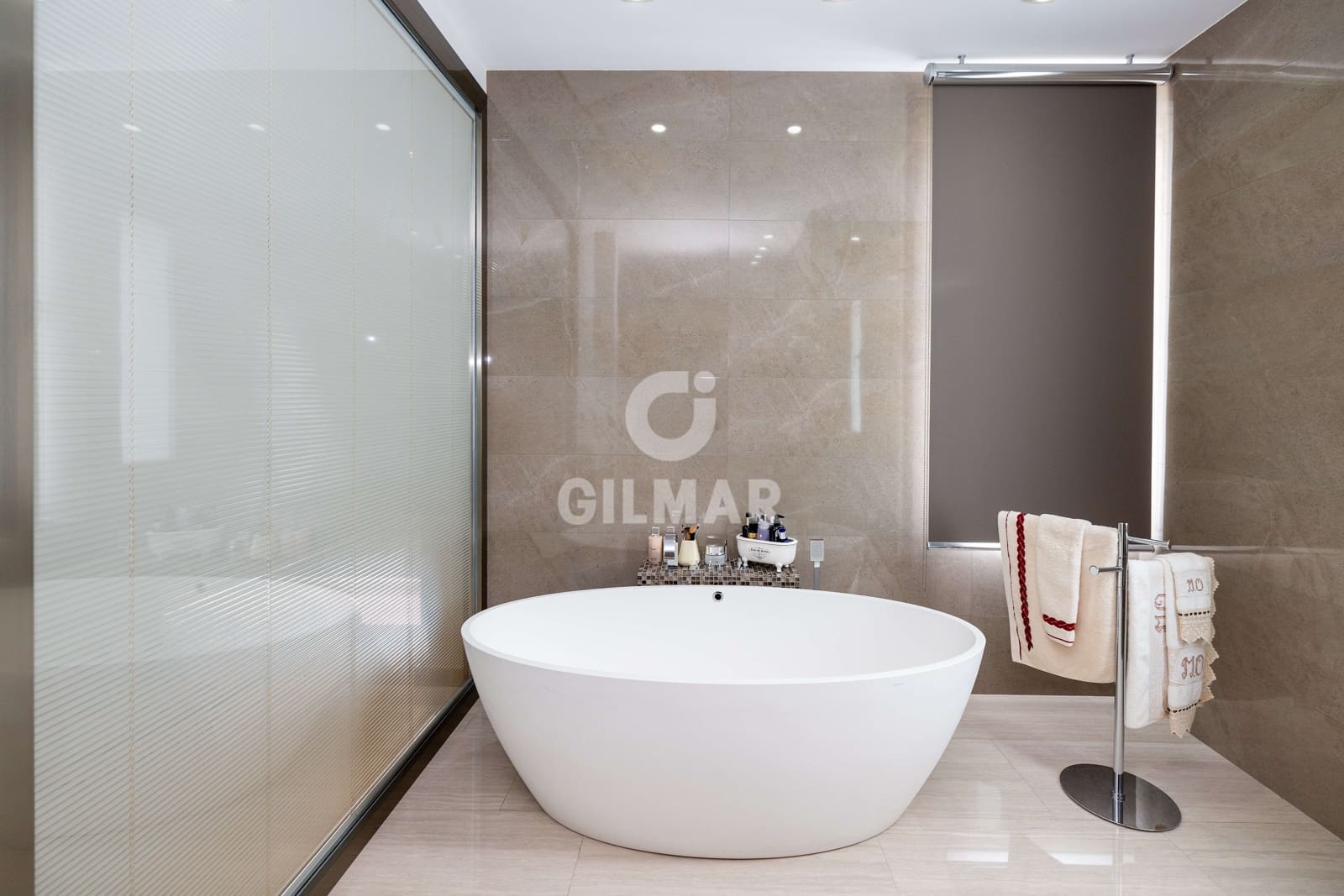 5 sypialnia Willa na sprzedaż w Churriana z basenem garażem - 2 400 000 € (Ref: 9219575)