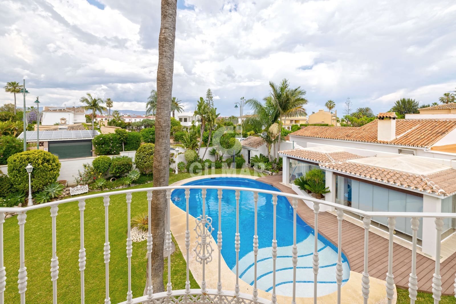 5 sypialnia Willa na sprzedaż w Churriana z basenem garażem - 2 400 000 € (Ref: 9219575)