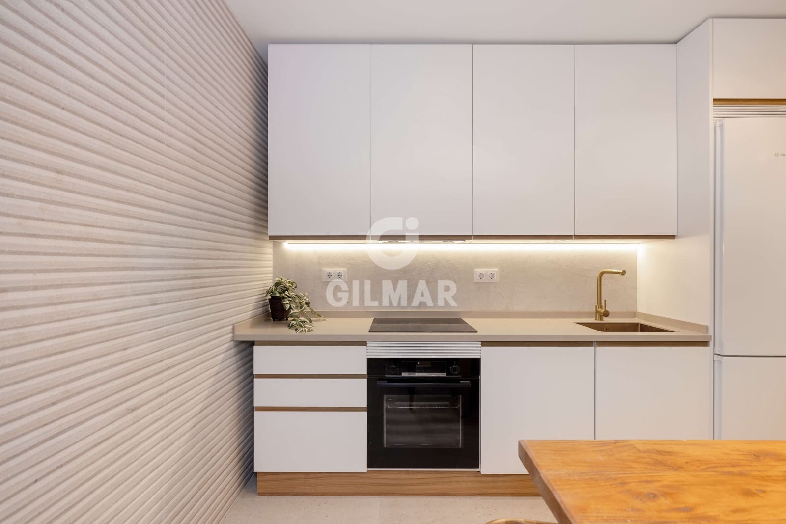 2 soverom Leilighet til salgs i Malaga by med garasje - € 380 000 (Ref: 9219576)