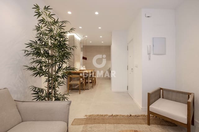 2 slaapkamer Flat te koop in R.e.n.f.e., Málaga stad met garage - € 380.000 (Ref: 9219576)