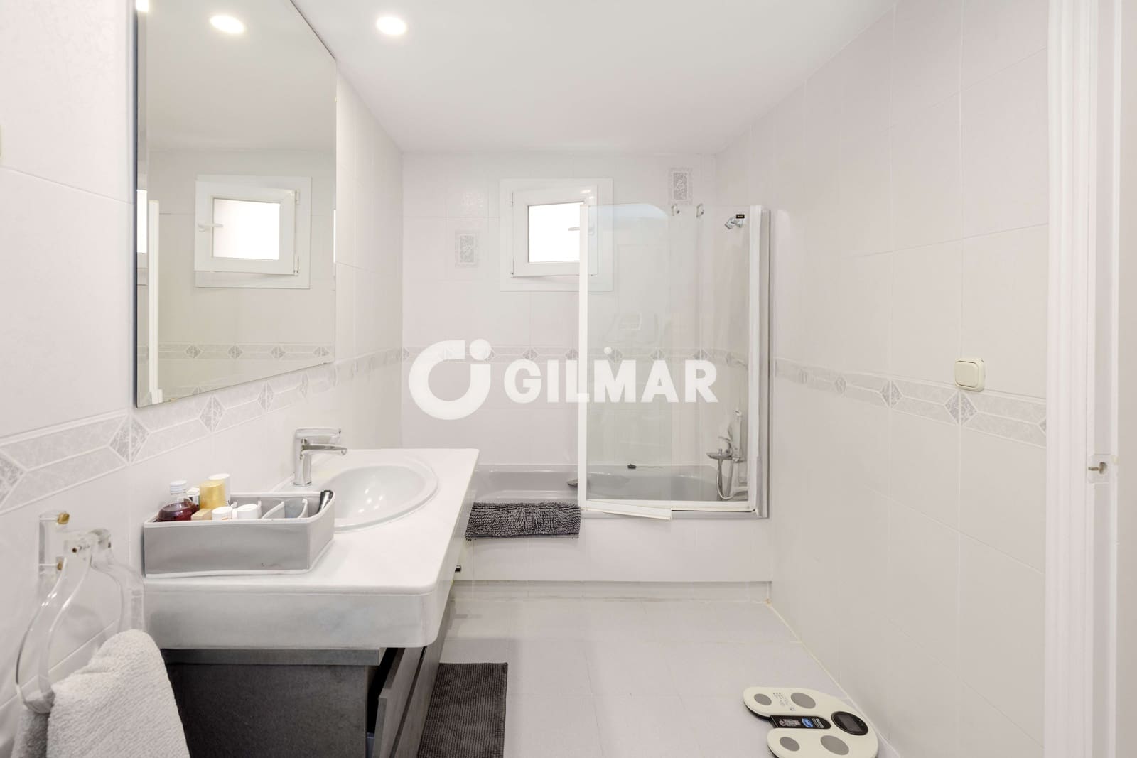5 soveværelse Lejlighed til salg i Malaga by med swimmingpool garage - € 1.200.000 (Ref: 9219577)
