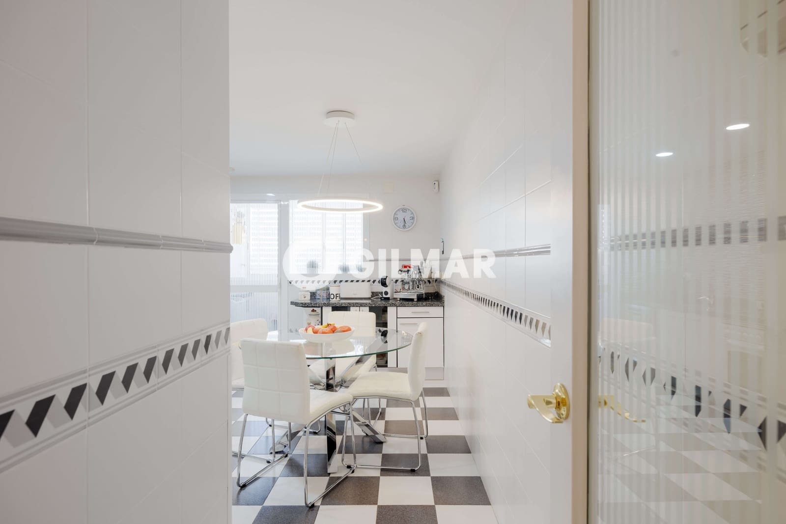 5 soveværelse Lejlighed til salg i Malaga by med swimmingpool garage - € 1.200.000 (Ref: 9219577)
