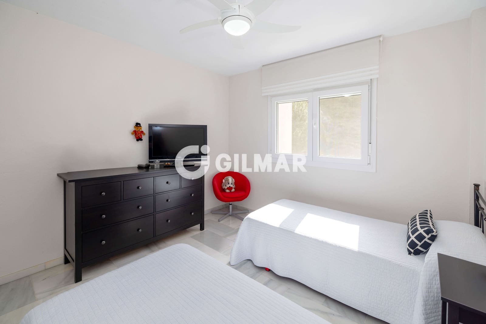 5 soveværelse Lejlighed til salg i Malaga by med swimmingpool garage - € 1.200.000 (Ref: 9219577)