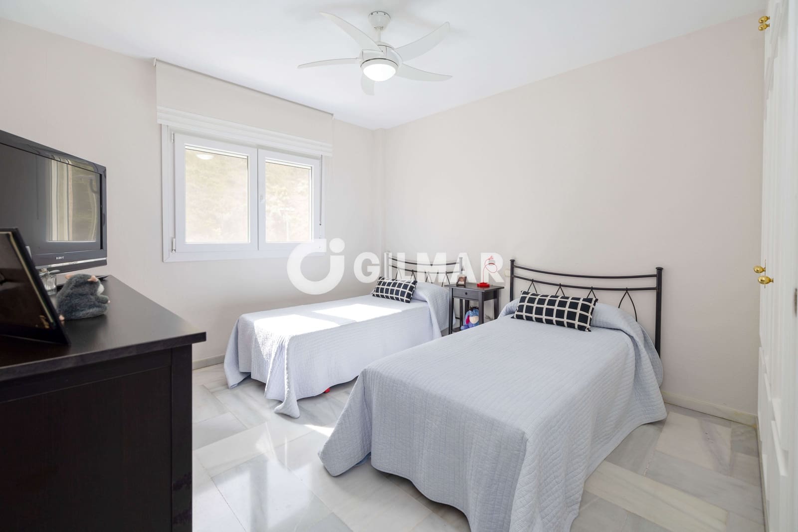 5 soveværelse Lejlighed til salg i Malaga by med swimmingpool garage - € 1.200.000 (Ref: 9219577)