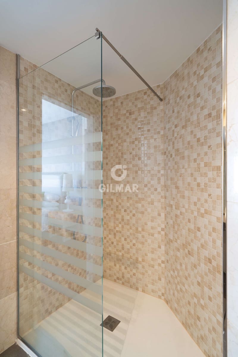 2 soveværelse Lejlighed til salg i Madrid by med swimmingpool - € 1.270.000 (Ref: 9219579)