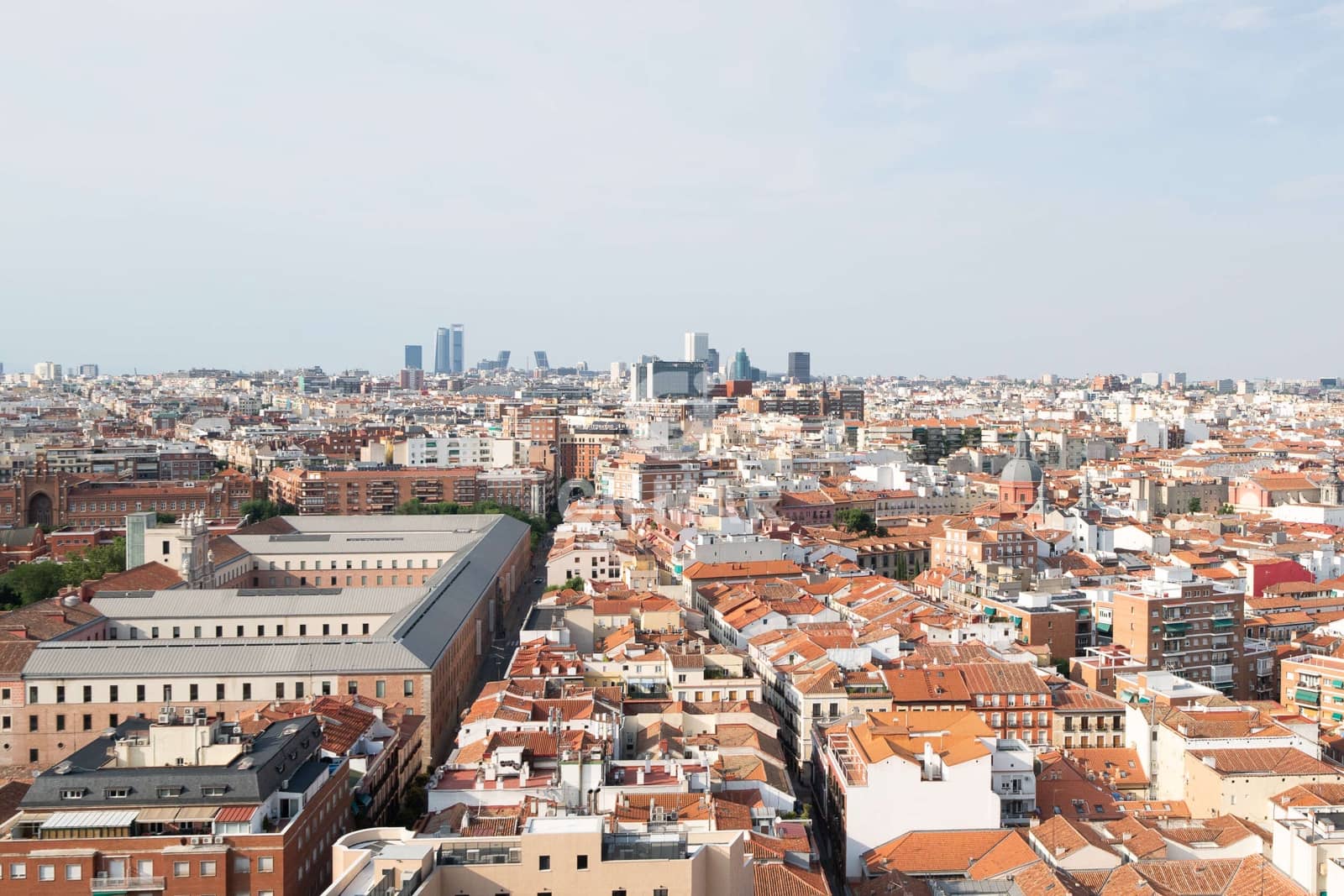 2 soveværelse Lejlighed til salg i Madrid by med swimmingpool - € 1.270.000 (Ref: 9219579)