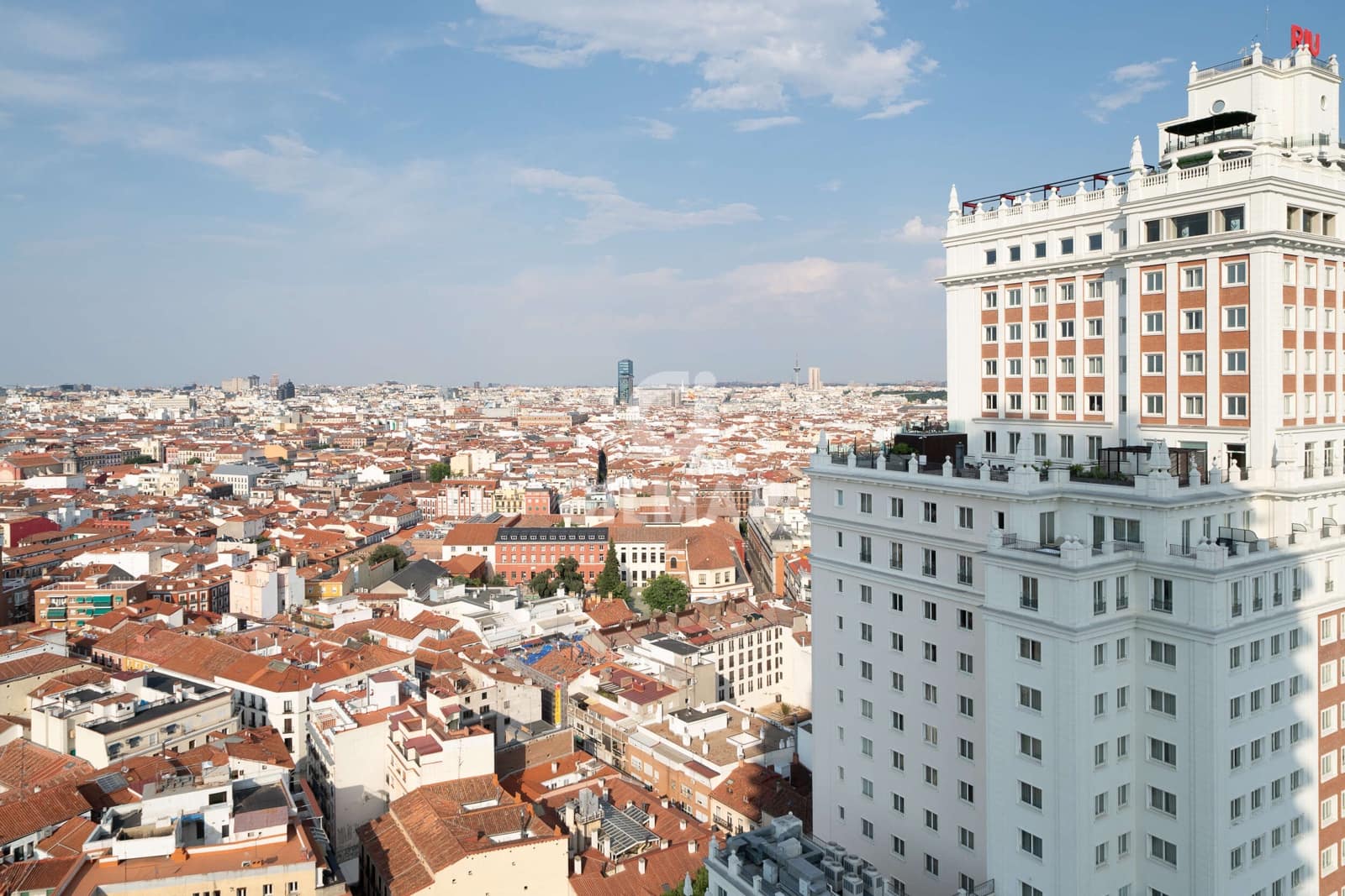 2 soveværelse Lejlighed til salg i Madrid by med swimmingpool - € 1.270.000 (Ref: 9219579)