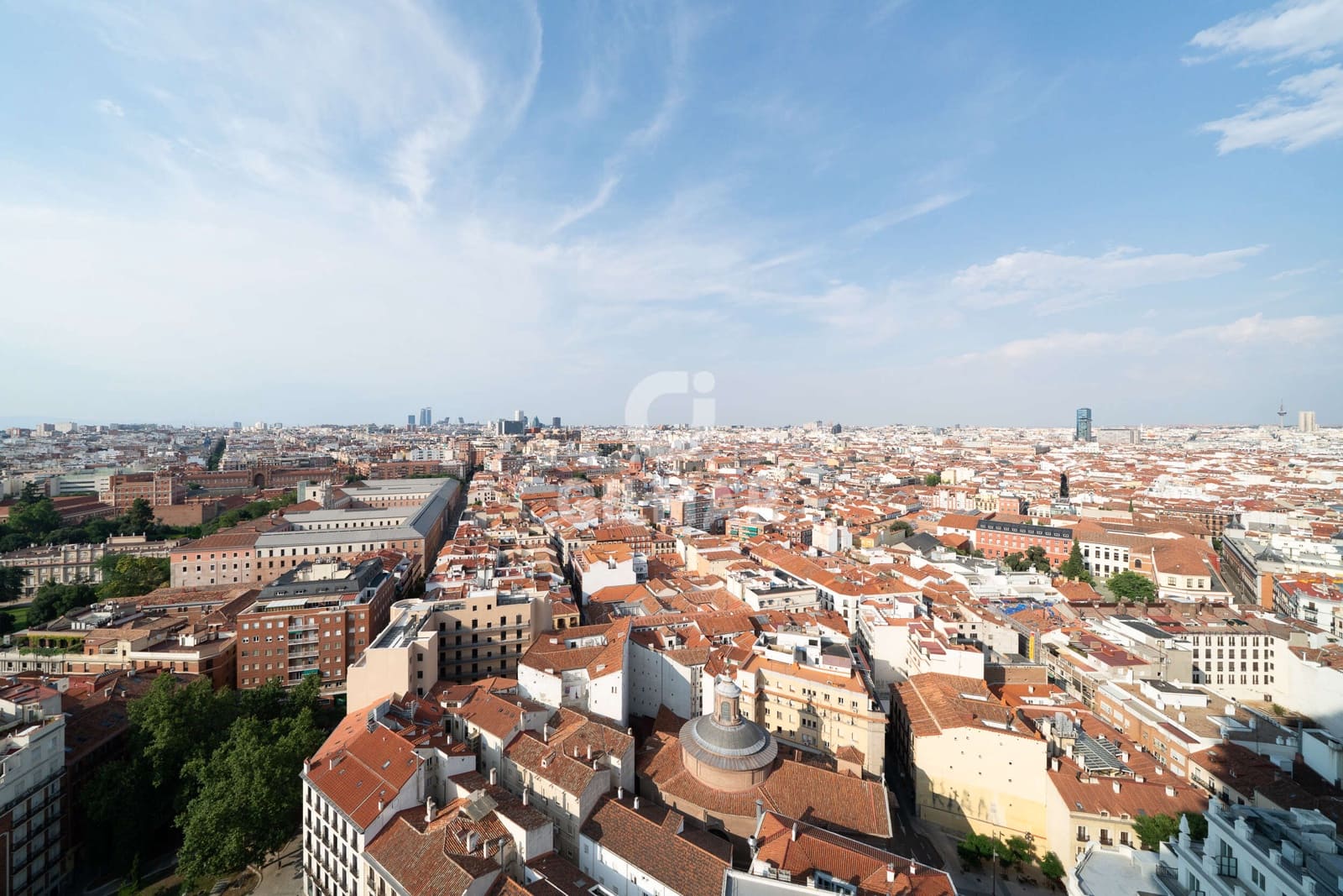 2 soveværelse Lejlighed til salg i Madrid by med swimmingpool - € 1.270.000 (Ref: 9219579)