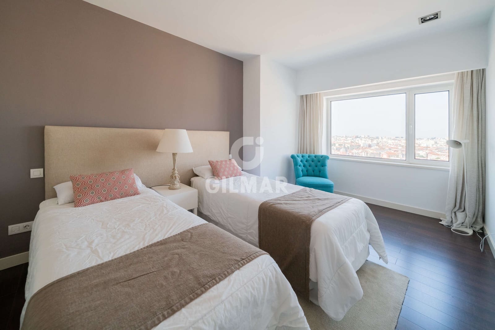 2 soveværelse Lejlighed til salg i Madrid by med swimmingpool - € 1.270.000 (Ref: 9219579)