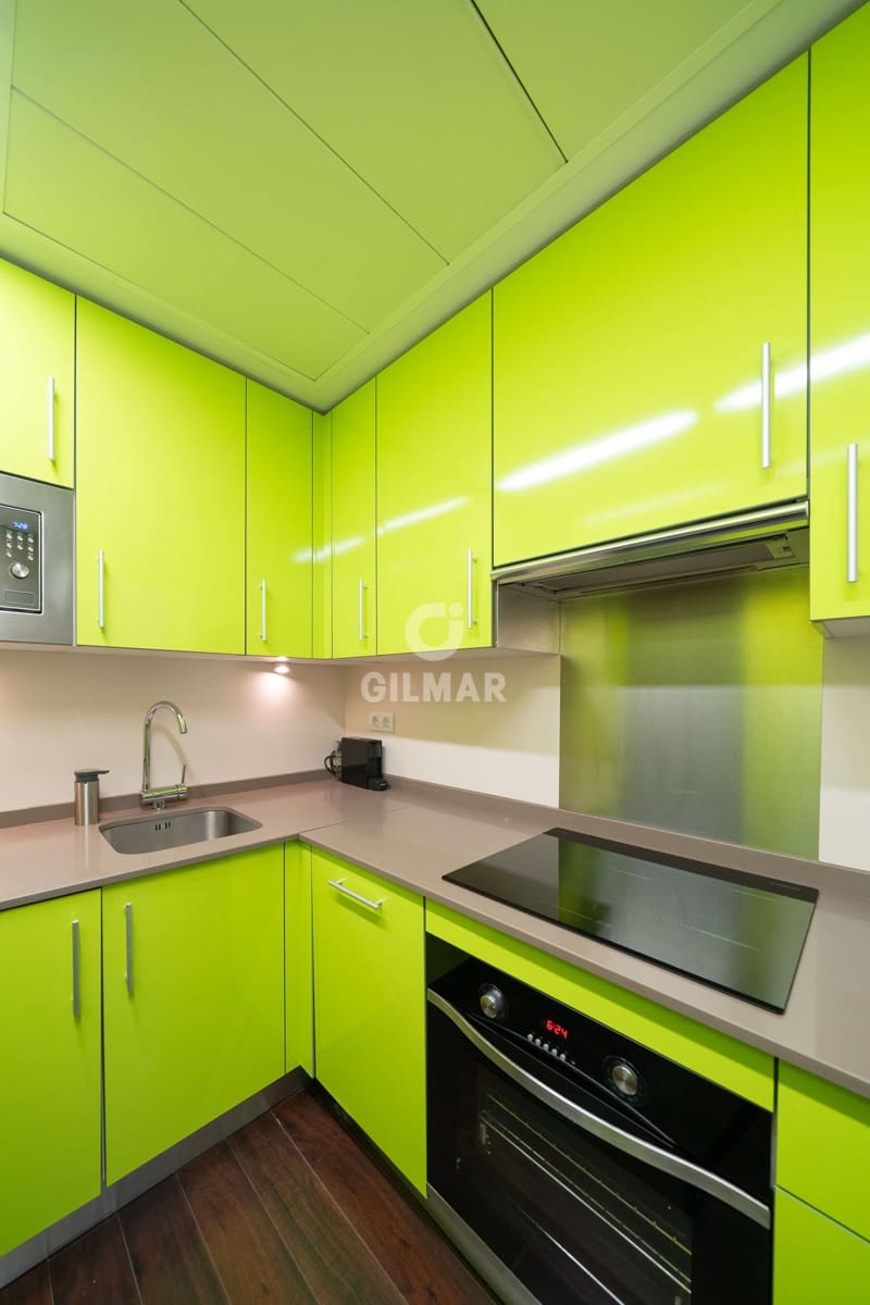 2 soveværelse Lejlighed til salg i Madrid by med swimmingpool - € 1.270.000 (Ref: 9219579)