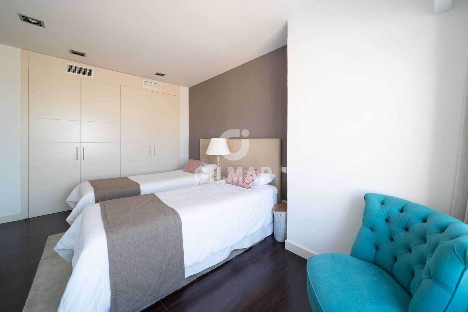 2 soveværelse Lejlighed til salg i Madrid by med swimmingpool - € 1.270.000 (Ref: 9219579)