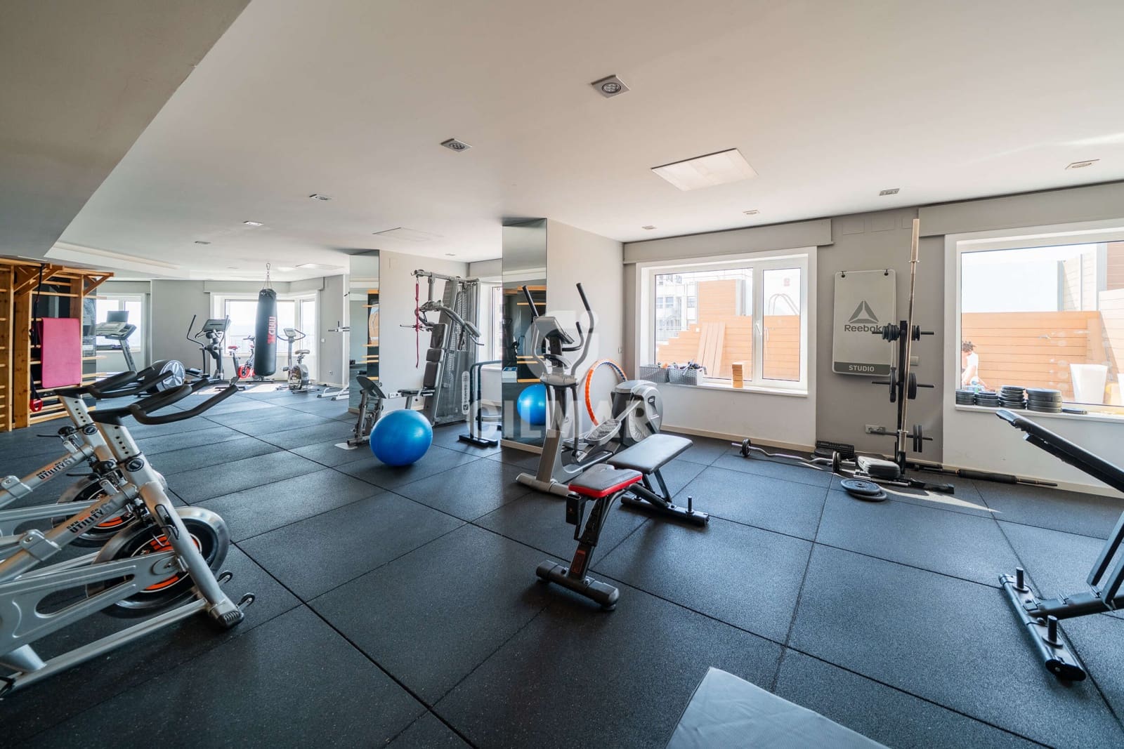 2 soveværelse Lejlighed til salg i Madrid by med swimmingpool - € 1.270.000 (Ref: 9219579)