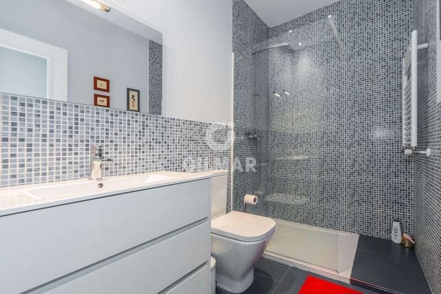 3 makuuhuone Asunto myytävänä paikassa Universidad, Madrid kaupunki - 895 000 € (Ref: 9219585)