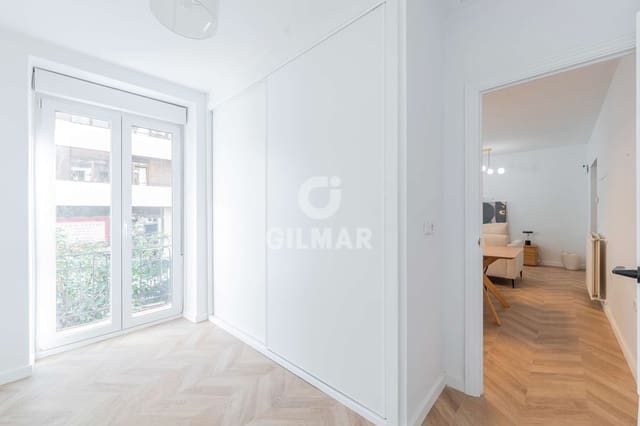 3 slaapkamer Flat te koop in Gaztambide, Madrid stad - € 968.000 (Ref: 9219587)