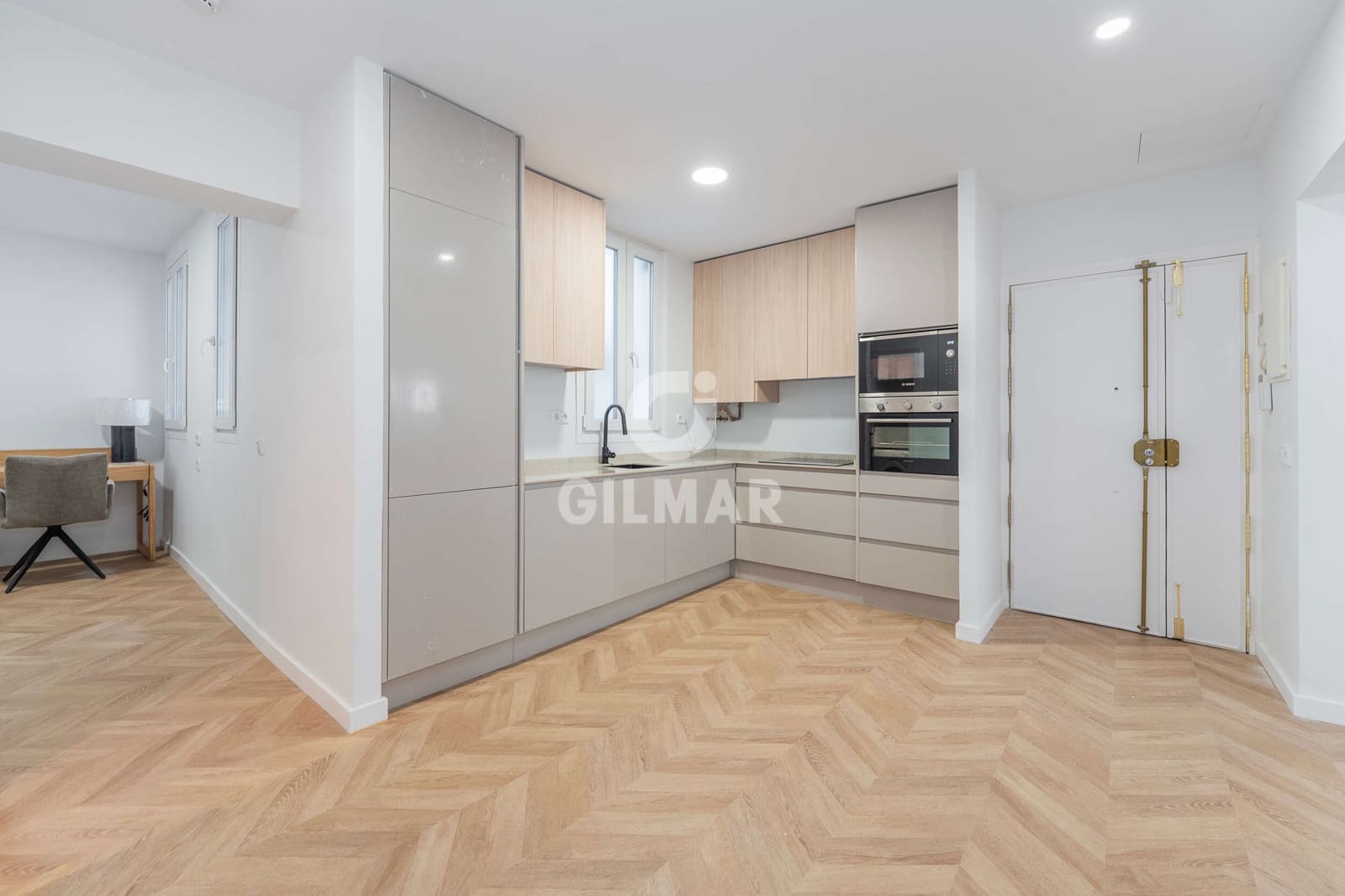 3 slaapkamer Flat te koop in Madrid stad - € 968.000 (Ref: 9219587)