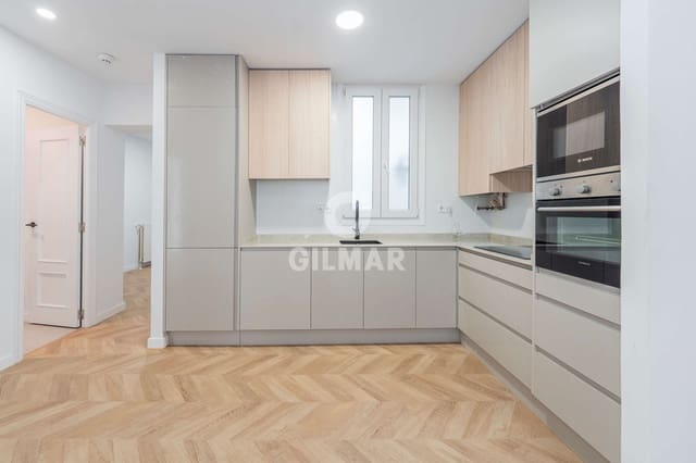 3 slaapkamer Flat te koop in Gaztambide, Madrid stad - € 968.000 (Ref: 9219587)