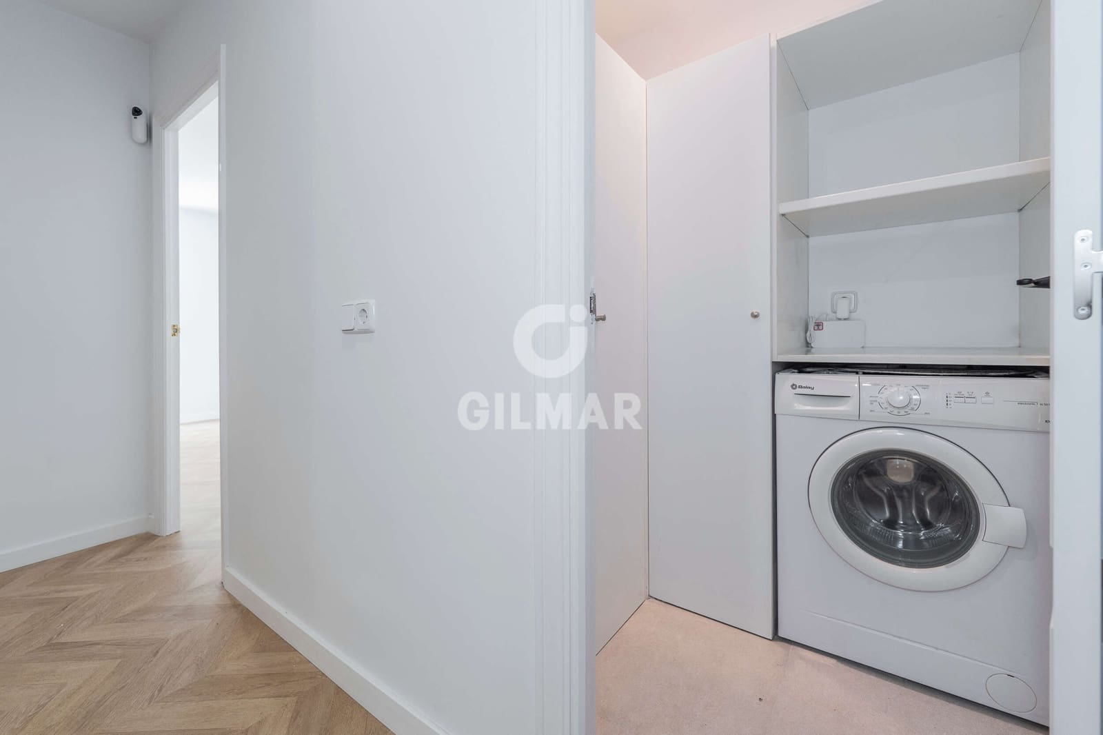 3 slaapkamer Flat te koop in Madrid stad - € 968.000 (Ref: 9219587)