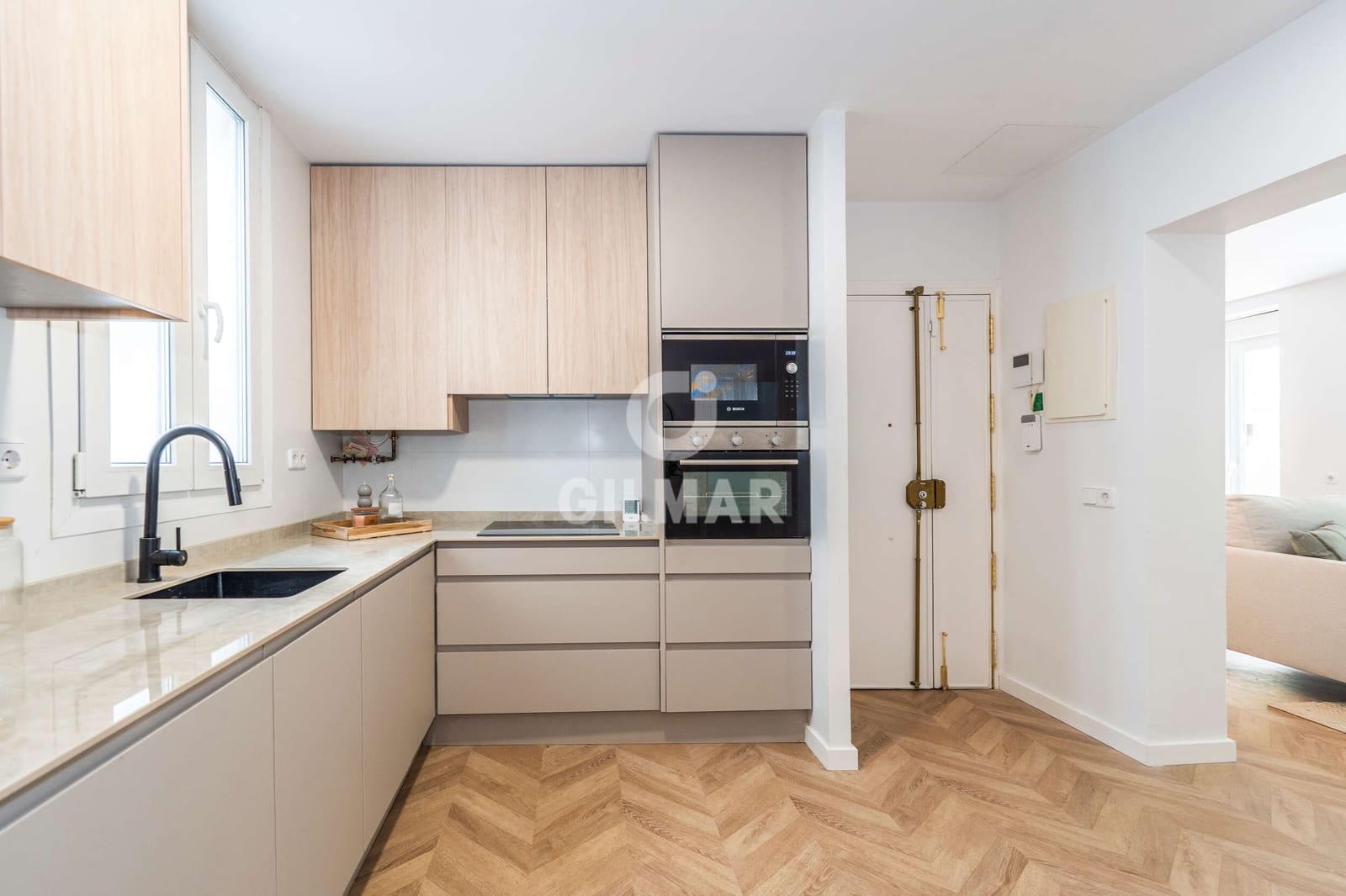 3 bedroom Flat for sale in Madrid city - € 968,000 (Ref: 9219587)