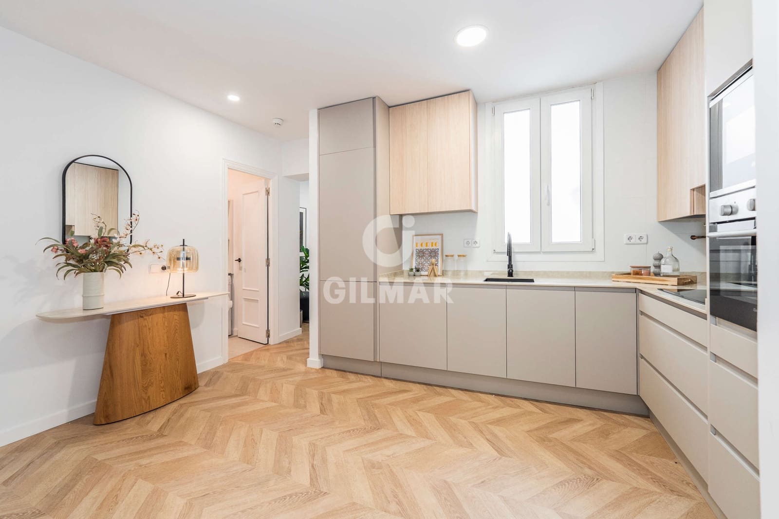 3 bedroom Flat for sale in Madrid city - € 968,000 (Ref: 9219587)