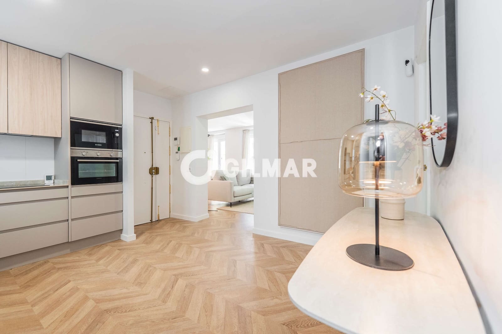 Piso de 3 habitaciones en Madrid ciudad en venta - 968.000 € (Ref: 9219587)