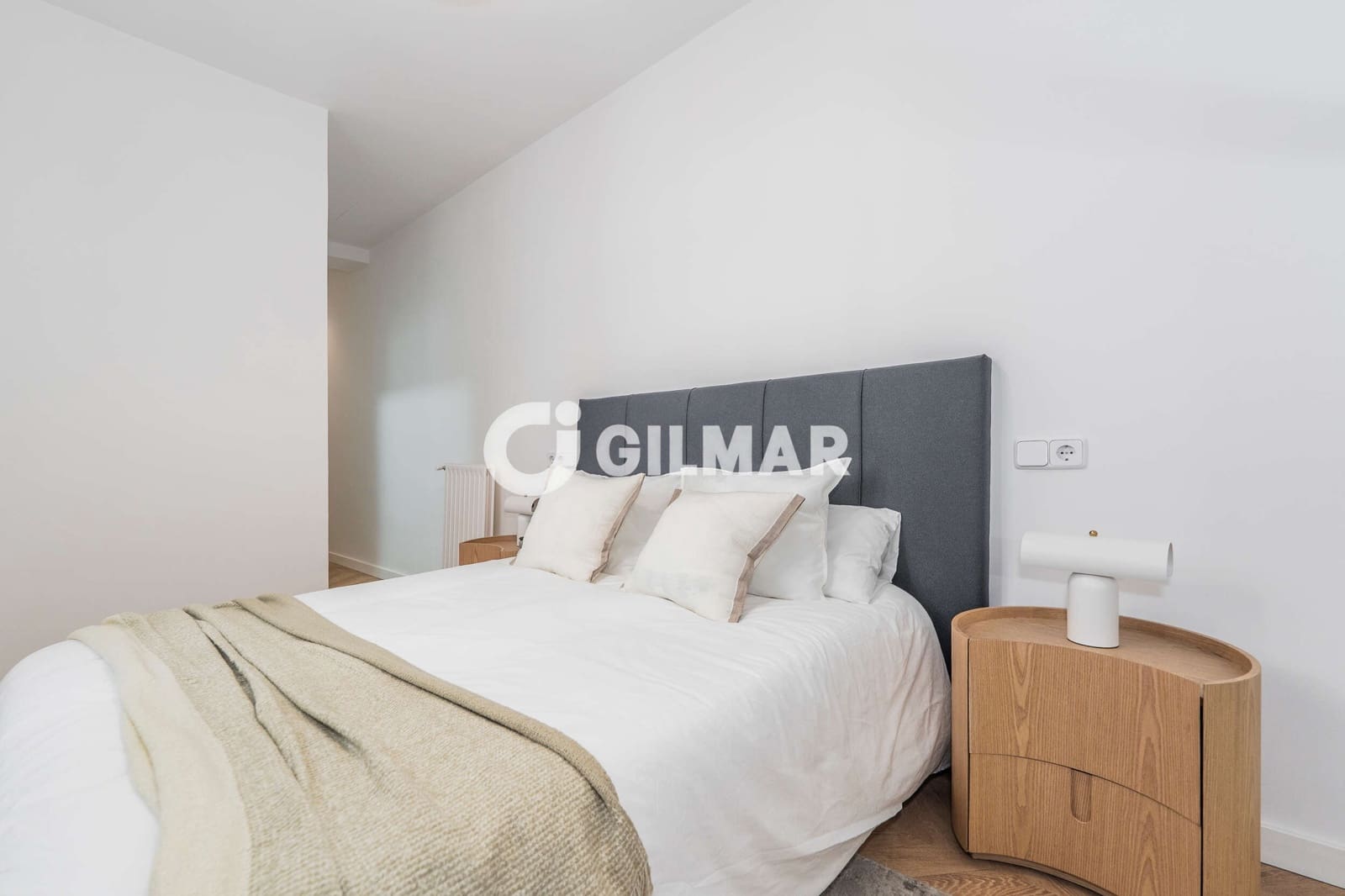 Piso de 3 habitaciones en Madrid ciudad en venta - 968.000 € (Ref: 9219587)