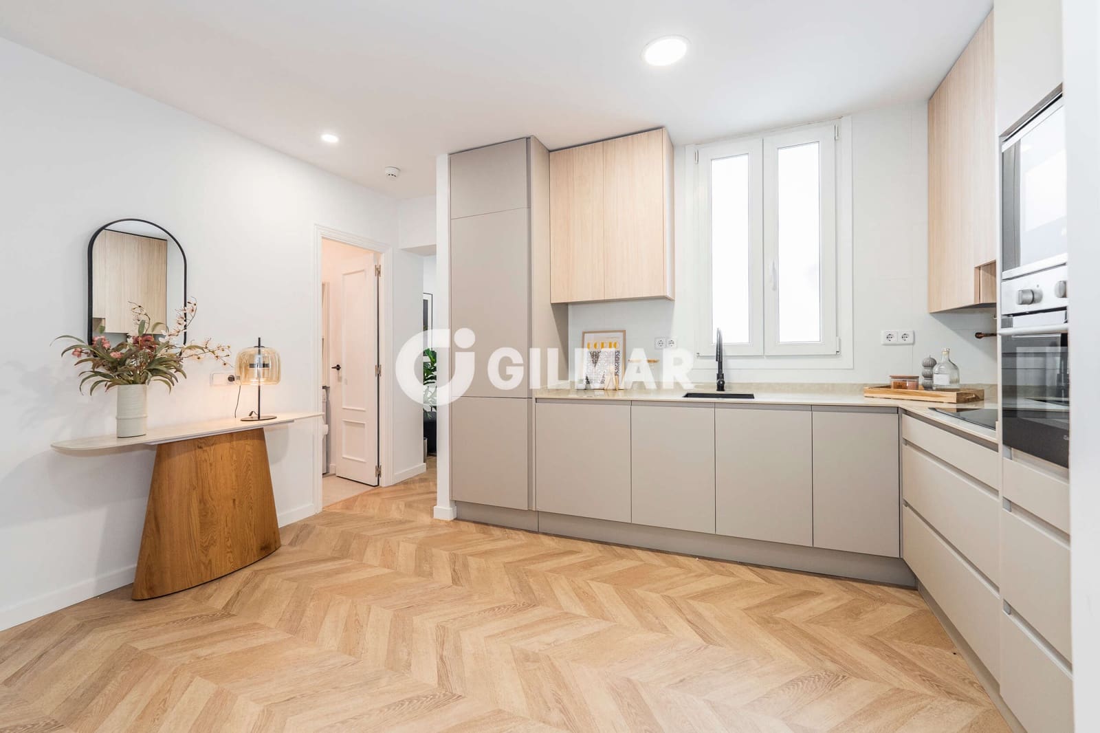 Piso de 3 habitaciones en Madrid ciudad en venta - 968.000 € (Ref: 9219587)