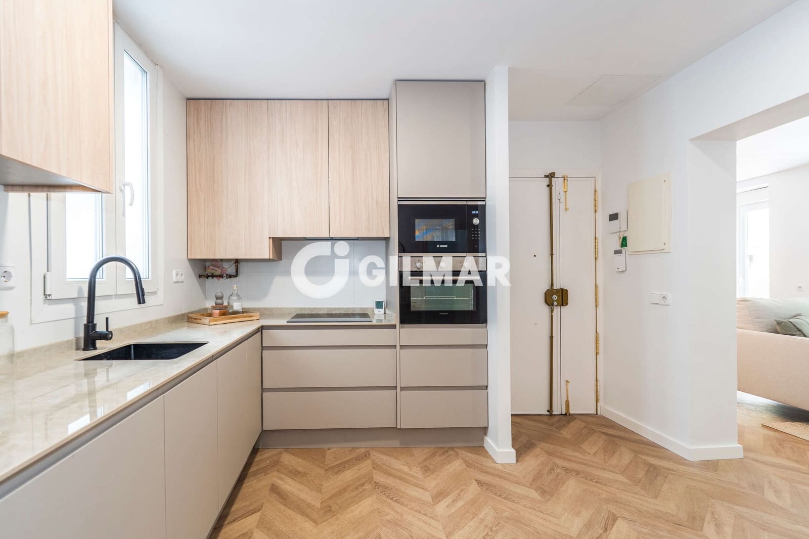 Piso de 3 habitaciones en Madrid ciudad en venta - 968.000 € (Ref: 9219587)