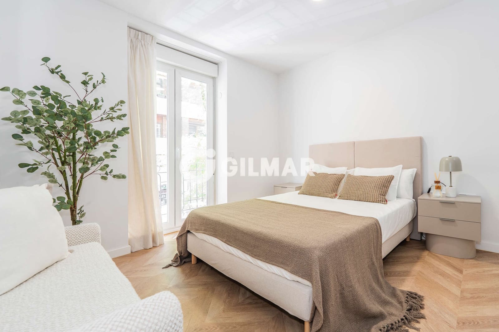 Piso de 3 habitaciones en Madrid ciudad en venta - 968.000 € (Ref: 9219587)