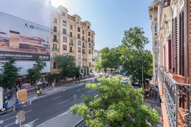 2 bedroom Flat for sale in Trafalgar, Madrid city - € 1,099,000 (Ref: 9219588)