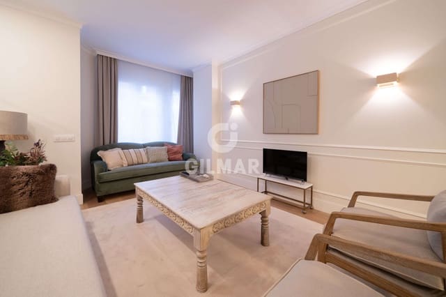 4 slaapkamer Flat te koop in Sol, Madrid stad - € 1.070.000 (Ref: 9221439)
