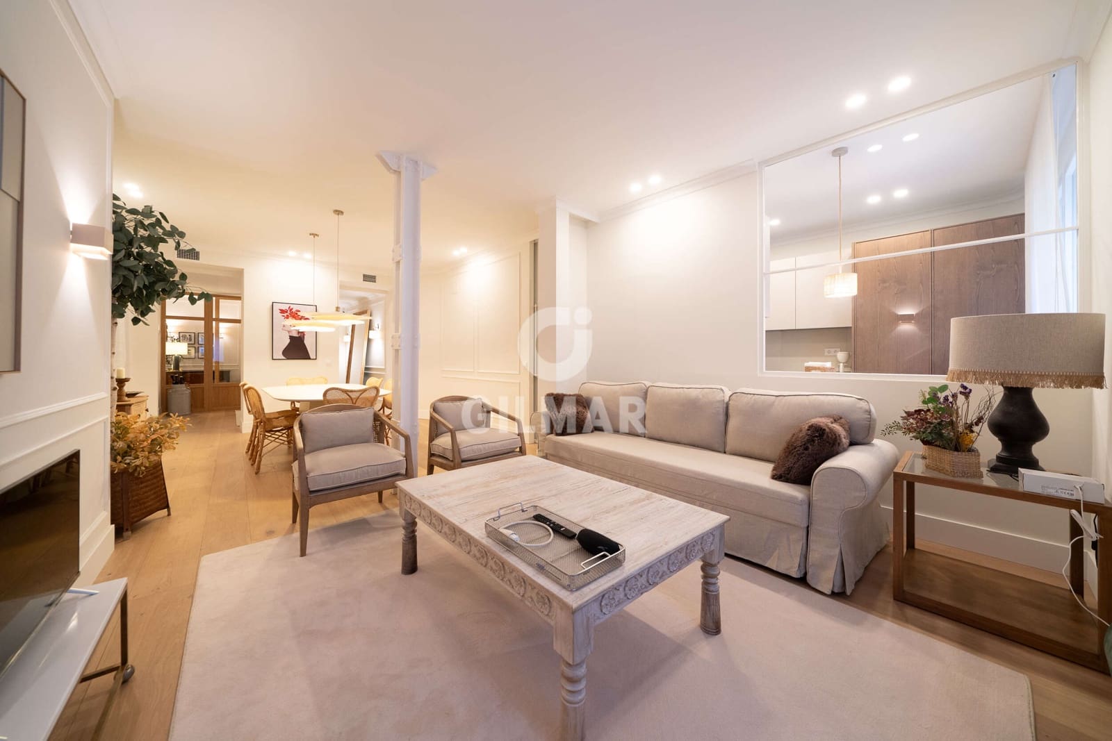 4 slaapkamer Flat te koop in Madrid stad - € 1.070.000 (Ref: 9221439)