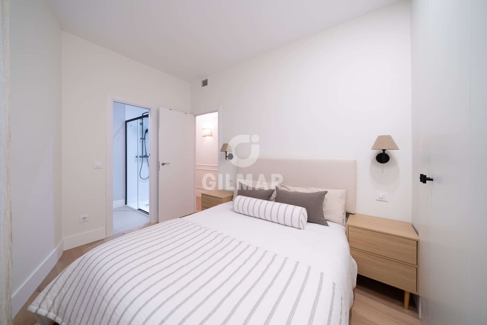 4 slaapkamer Flat te koop in Madrid stad - € 1.070.000 (Ref: 9221439)